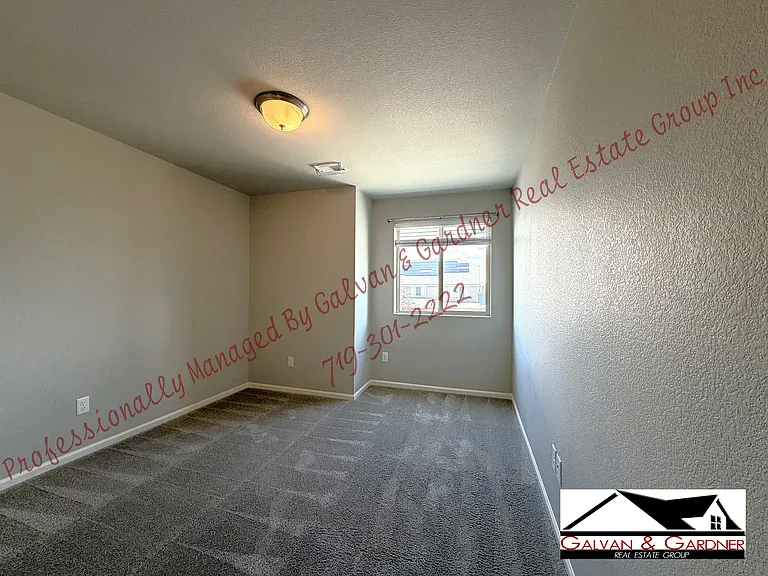 8650 Tranquil Knoll Ln — Photo 24
