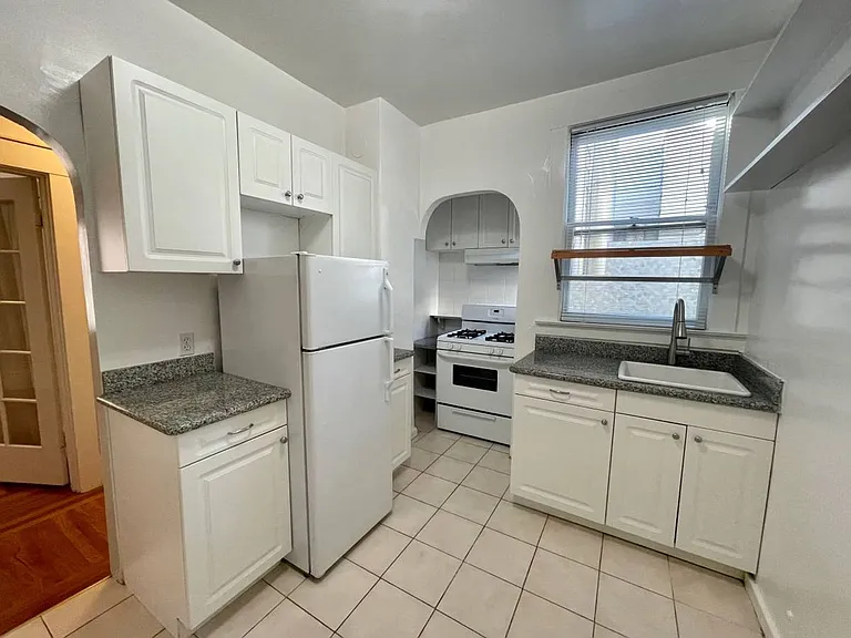 2765 Gough St #1068R — Photo 9