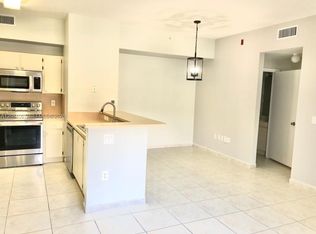 7250 NW 114th Ave APT 107, Doral, FL 33178