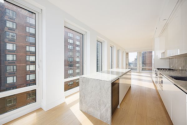 1st image of 15 W 61st St #23D