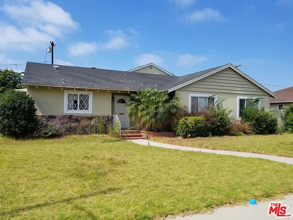 1st image of 631 Eastwood Dr