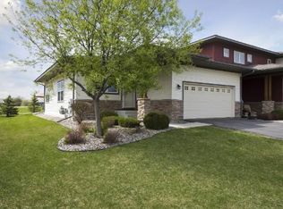 1249 Vernon Dr, Carver, MN 55315