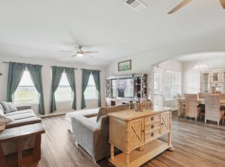 176 Hillcrest Ln, Decatur, TX 76234