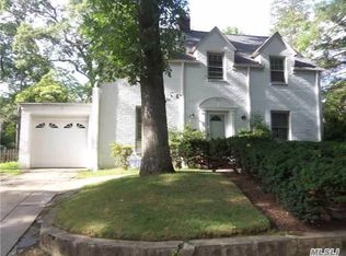 156 Craig Ave, Freeport, NY 11520