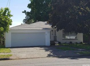 339 S 7th St, Lebanon, OR 97355