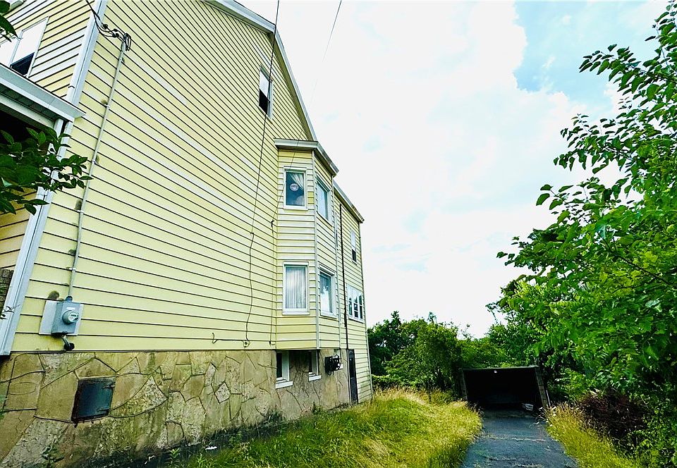 2nd image of 411 Kaercher St
