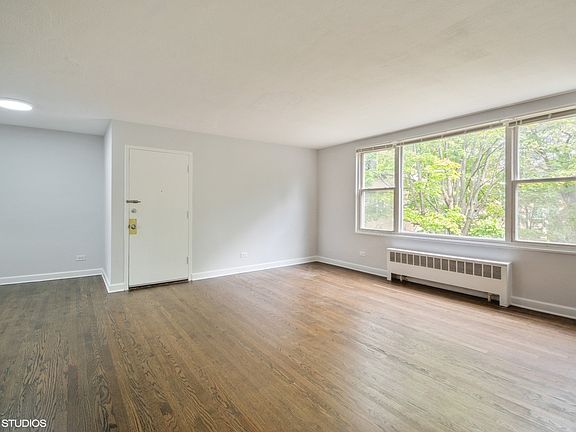 4th image of 6140 N Damen Ave APT 2E