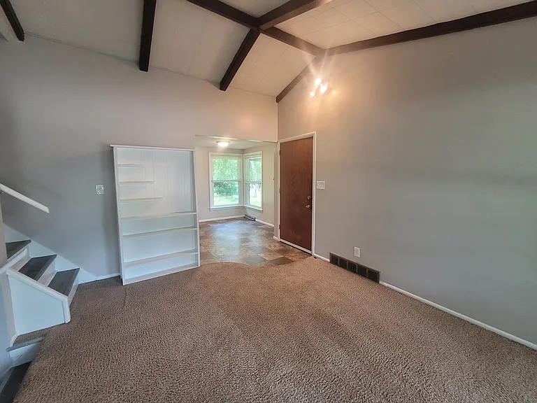 3281 Oak St #3281 — Photo 4