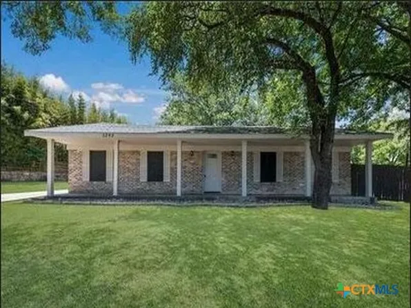 5243 E Lakeshore Dr, Belton, TX 76513