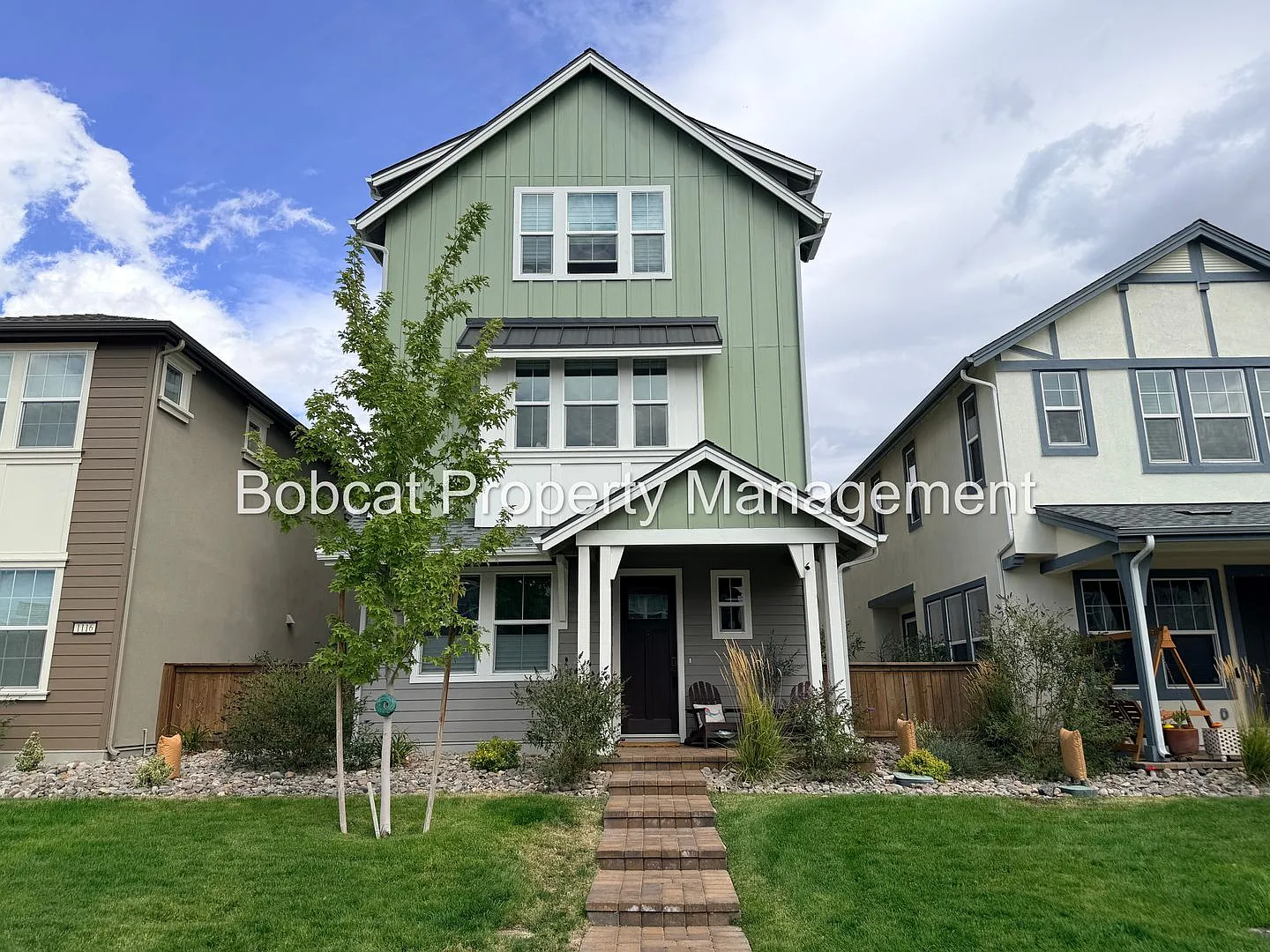Modern Lock-and-Leave Living in the Heart of Carson City | Unfurnished — Photo 1