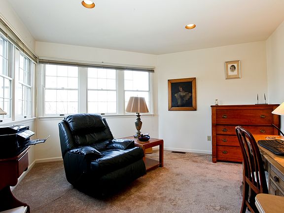 3rd image of 65 Alex Dr