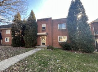 Lenox Ave - 306B, Pittsburgh, PA 15221