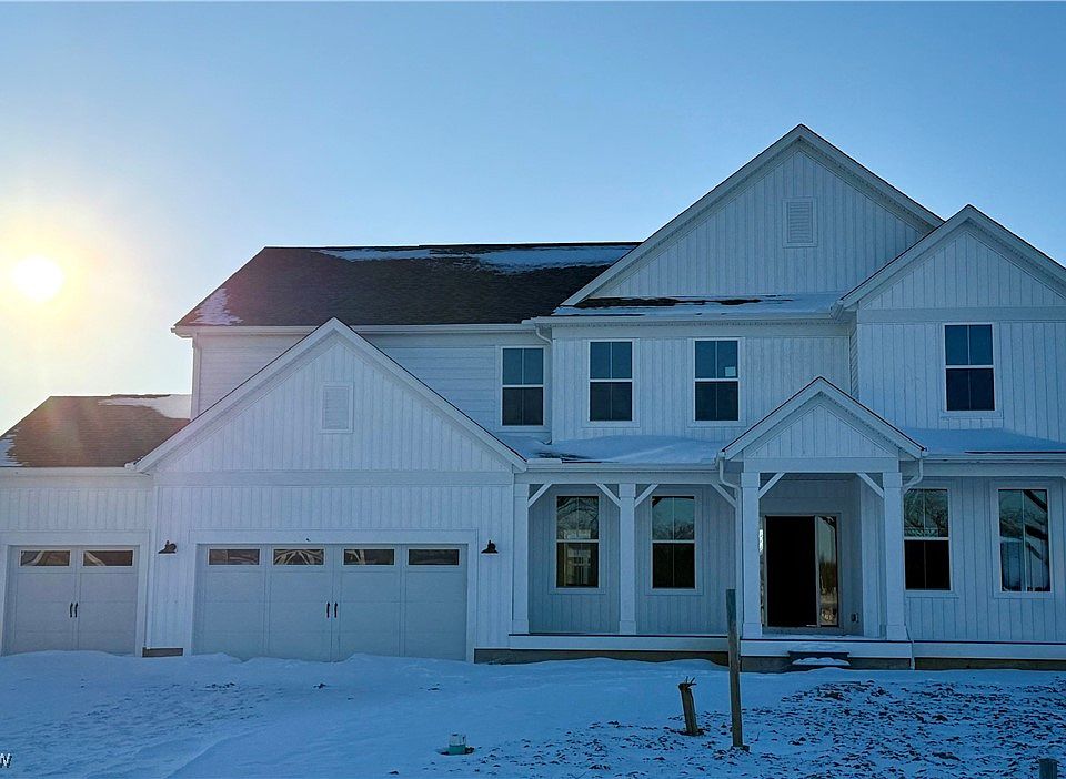 1st image of 32584 Royal Troon Dr