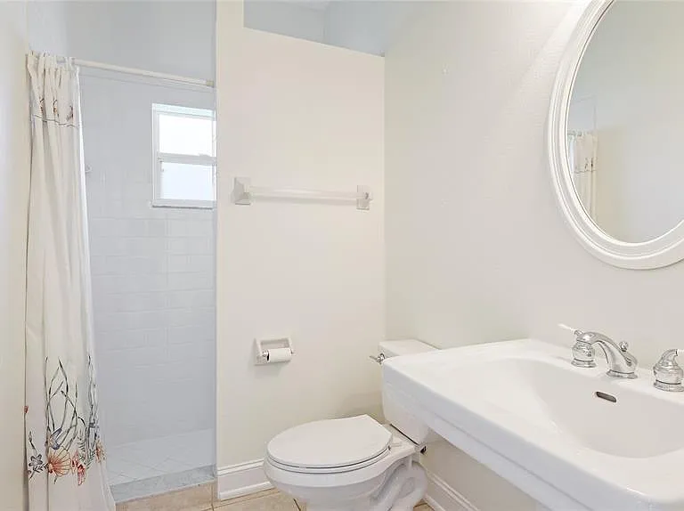 534 Oak Bay Dr — Photo 26
