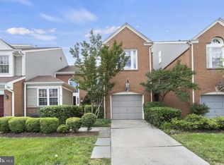 1811 Duffield Ln, Alexandria, VA 22307