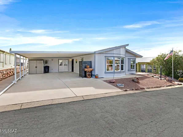 7707 W Copper Nugget Dr, Tucson, AZ 85735