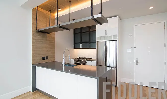 Rented by The KCI Group | media 84