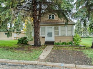 116 Bismarck Ave, Wilton, ND 58579