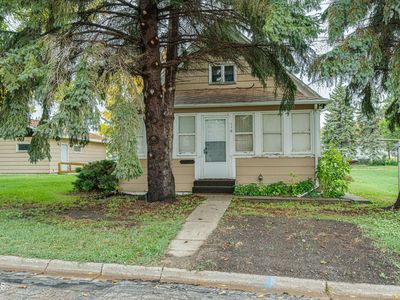 116 Bismarck Ave, Wilton, ND, 58579