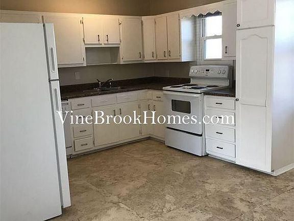 3rd image of 8400 Ruskin Way