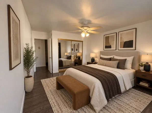 18530 Hatteras St Unit 327, Tarzana, CA 91356