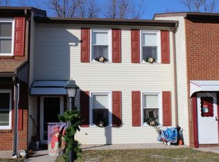 641 W 5th St, Mount Carmel, PA 17851