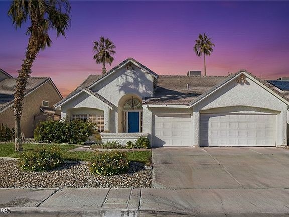 5th image of 313 Vallarte Dr