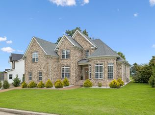 604 Summerbreeze Ln, Antioch, TN 37013