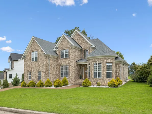 604 Summerbreeze Ln, Antioch, TN 37013