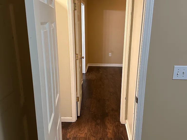 145 Evvalane Dr #A — Photo 12