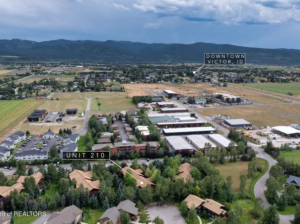 220 Homestead Rd #210, Victor, ID 83455