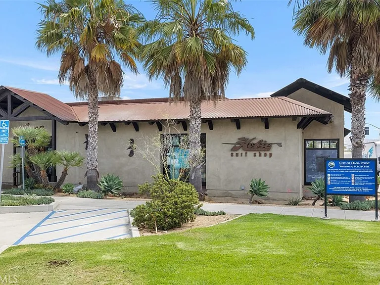 33782 Robles Dr — Photo 46