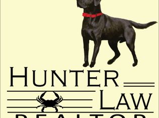 668 Wilton Coves Dr, Hartfield, VA 23071