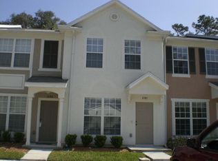 3585 Lone Tree Ln, Jacksonville, FL 32216