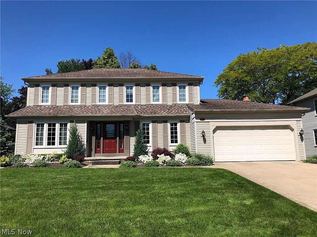 3462 Middle Post Ln photo 1