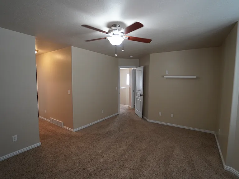 883 S Daisy Dr — Photo 10