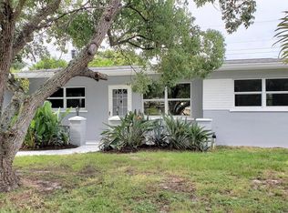 2094 Woodbury Rd, Melbourne, FL 32935