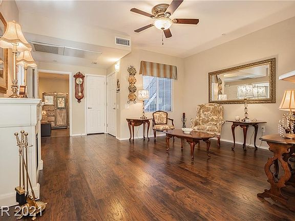 5th image of 6868 Sky Pointe Dr Unit 1010