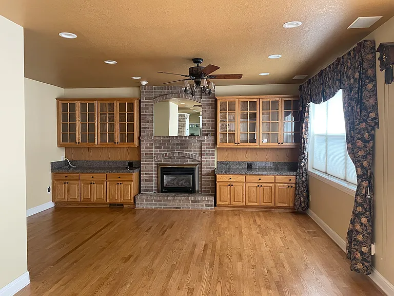 12677 NW Creekview Dr — Photo 13