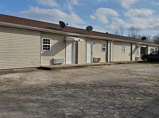 1160 E 8th St, Metropolis, IL 62960