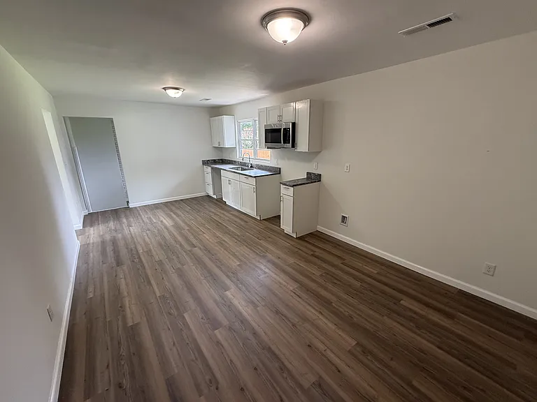 4314 Shawnee Cir — Photo 3