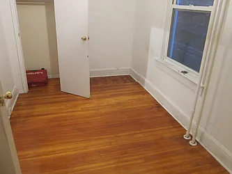 Rented by Realty 2000 Corp