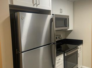 207 Franklin Crossing Rd, Franklin, MA 02038