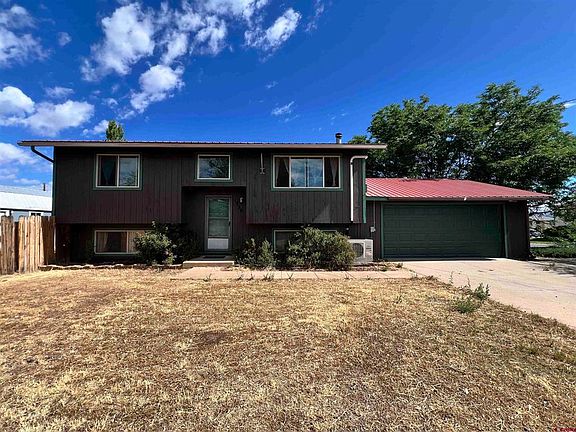 2nd image of 1328 Jackson Street