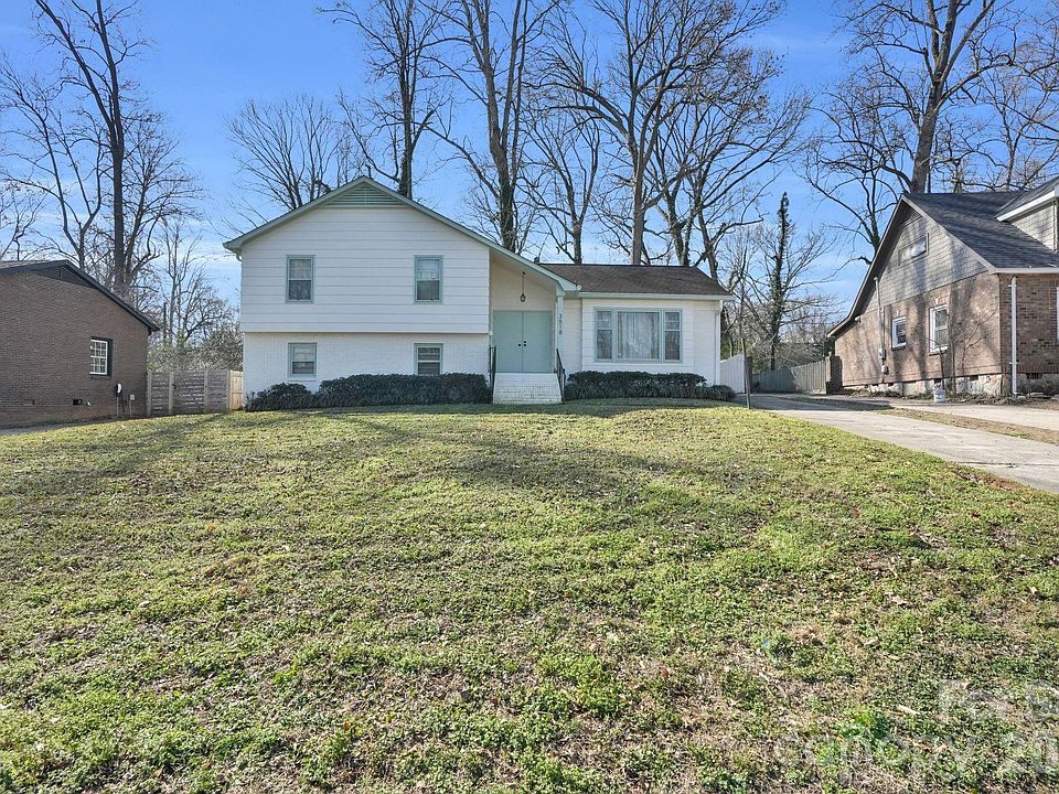 1st image of 3518 Donovan Pl