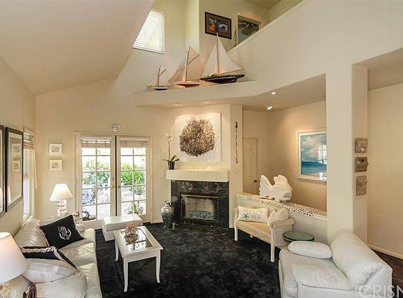 2nd image of 959 Blue Mountain Cir