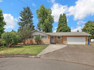 945 Irving Ct, Eugene, OR 97404