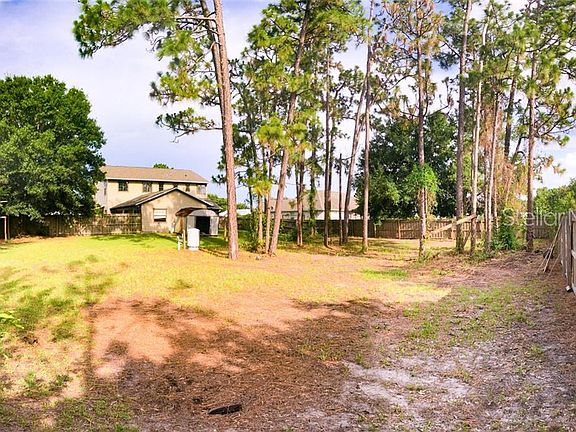 5th image of 2350 Oak Wind Ct