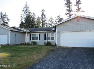 3484 Harlequin Ct, Kodiak, AK 99615