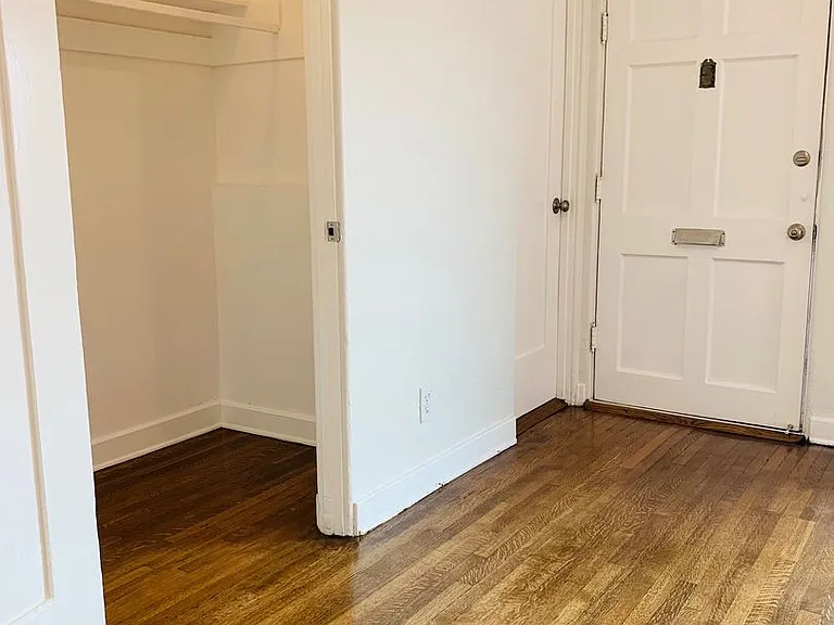 1287 Queen Ann Pl — Photo 9